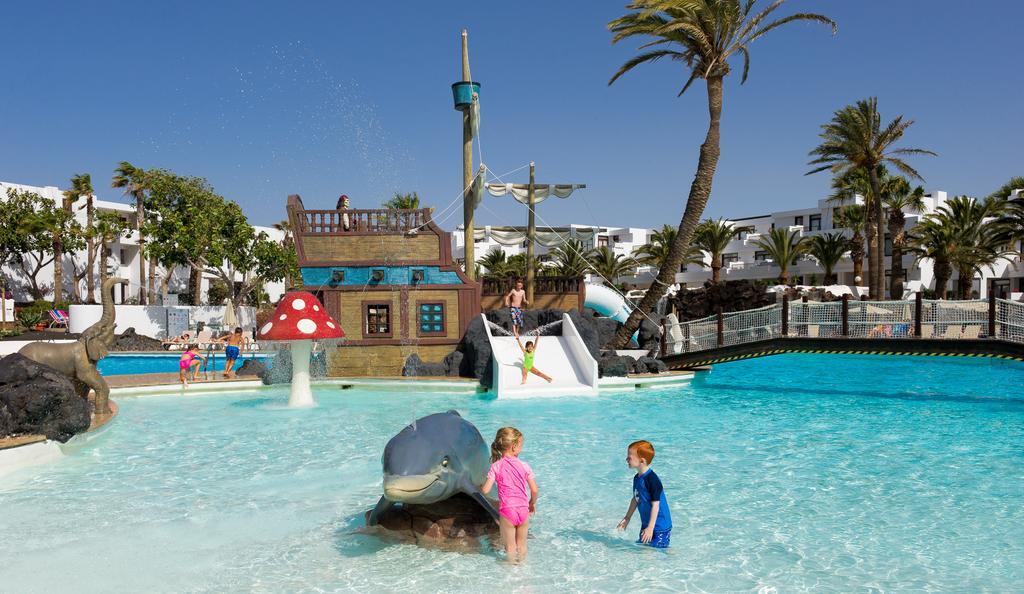 קוסטה טגוויסה H10 Suites Lanzarote Gardens מראה חיצוני תמונה