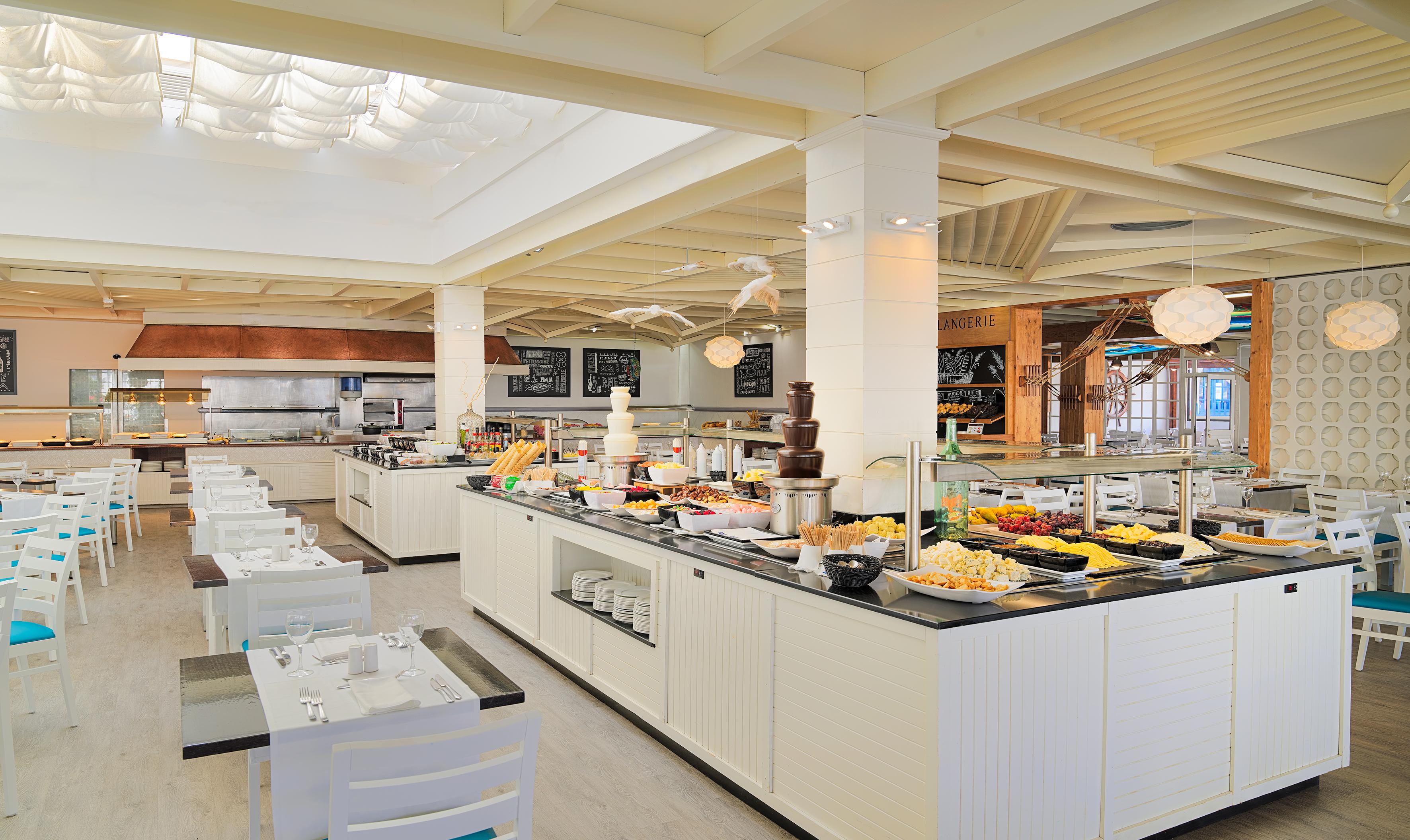 קוסטה טגוויסה H10 Suites Lanzarote Gardens מראה חיצוני תמונה