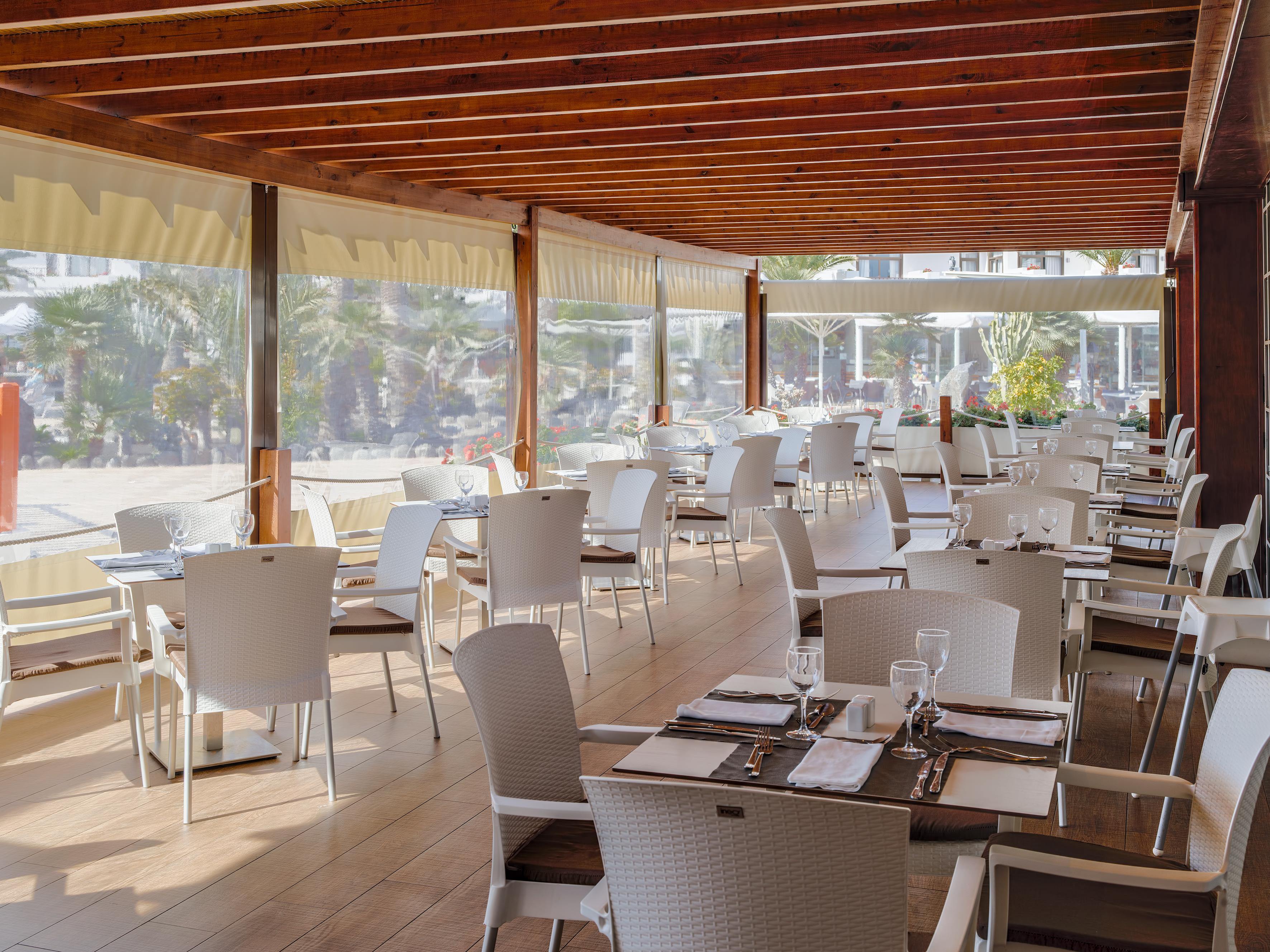 קוסטה טגוויסה H10 Suites Lanzarote Gardens מראה חיצוני תמונה