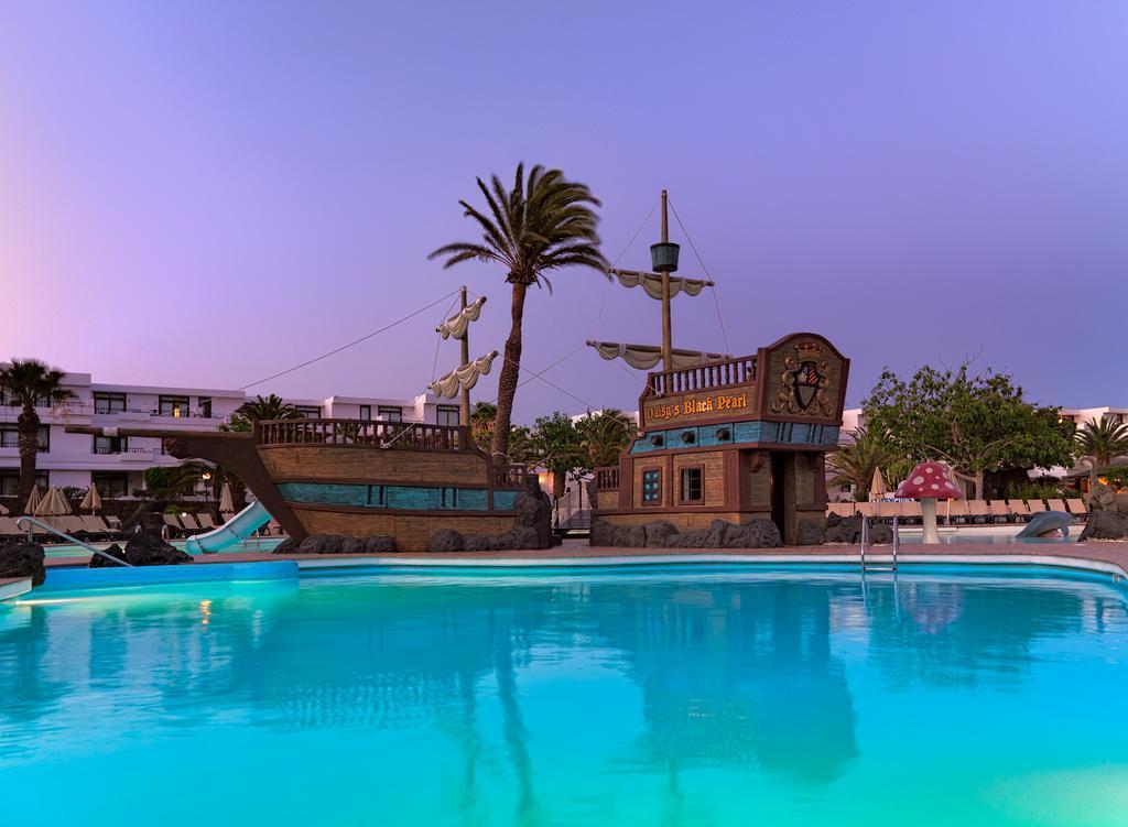 קוסטה טגוויסה H10 Suites Lanzarote Gardens מראה חיצוני תמונה